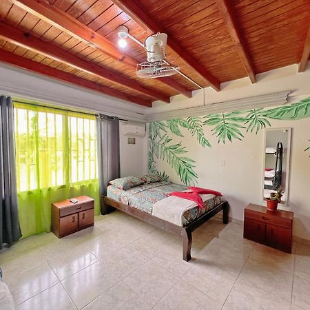 Hostal Mom Mariela San Andres  Exterior photo
